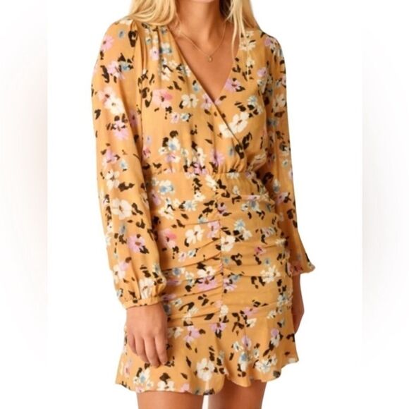 Sanctuary Women's Dreamer Floral-Print Ruched Mini Dress -Cafe Floral size 6 - Picture 2 of 9